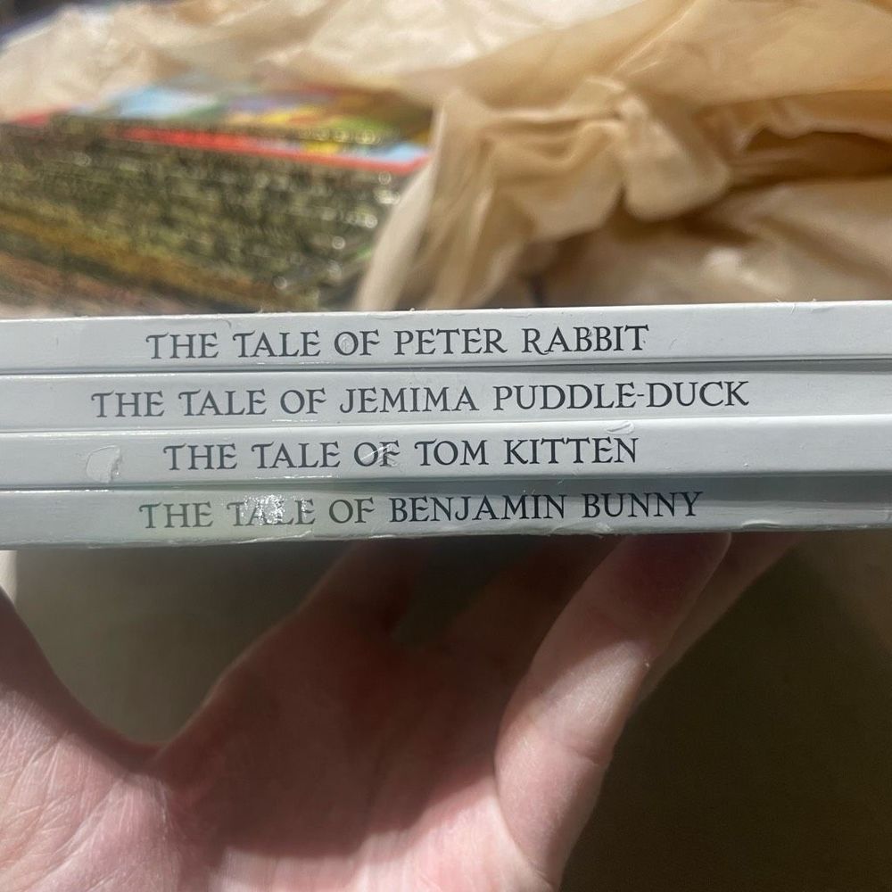 Brand New Vintage Classics Beatrix Potter Set of 4 Large Hardcover Books - Picture 2 of 5